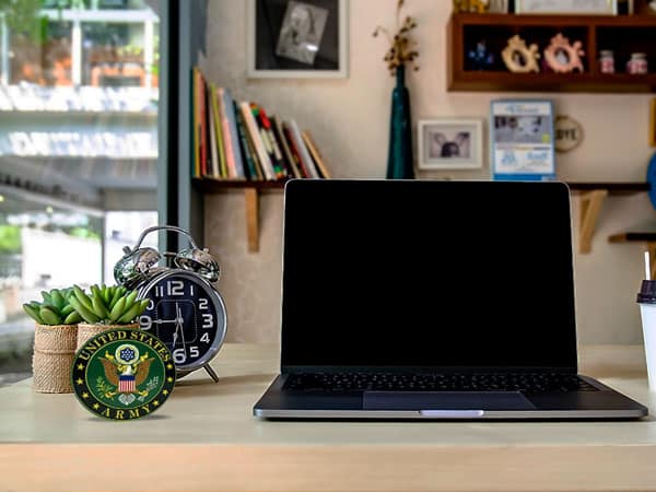 Bronze Army Medallion Desktop Ornament